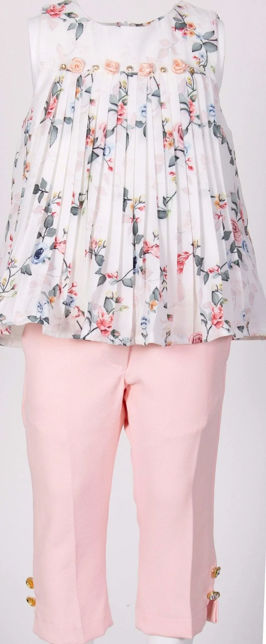 Pink Rose Set With Capri Pants