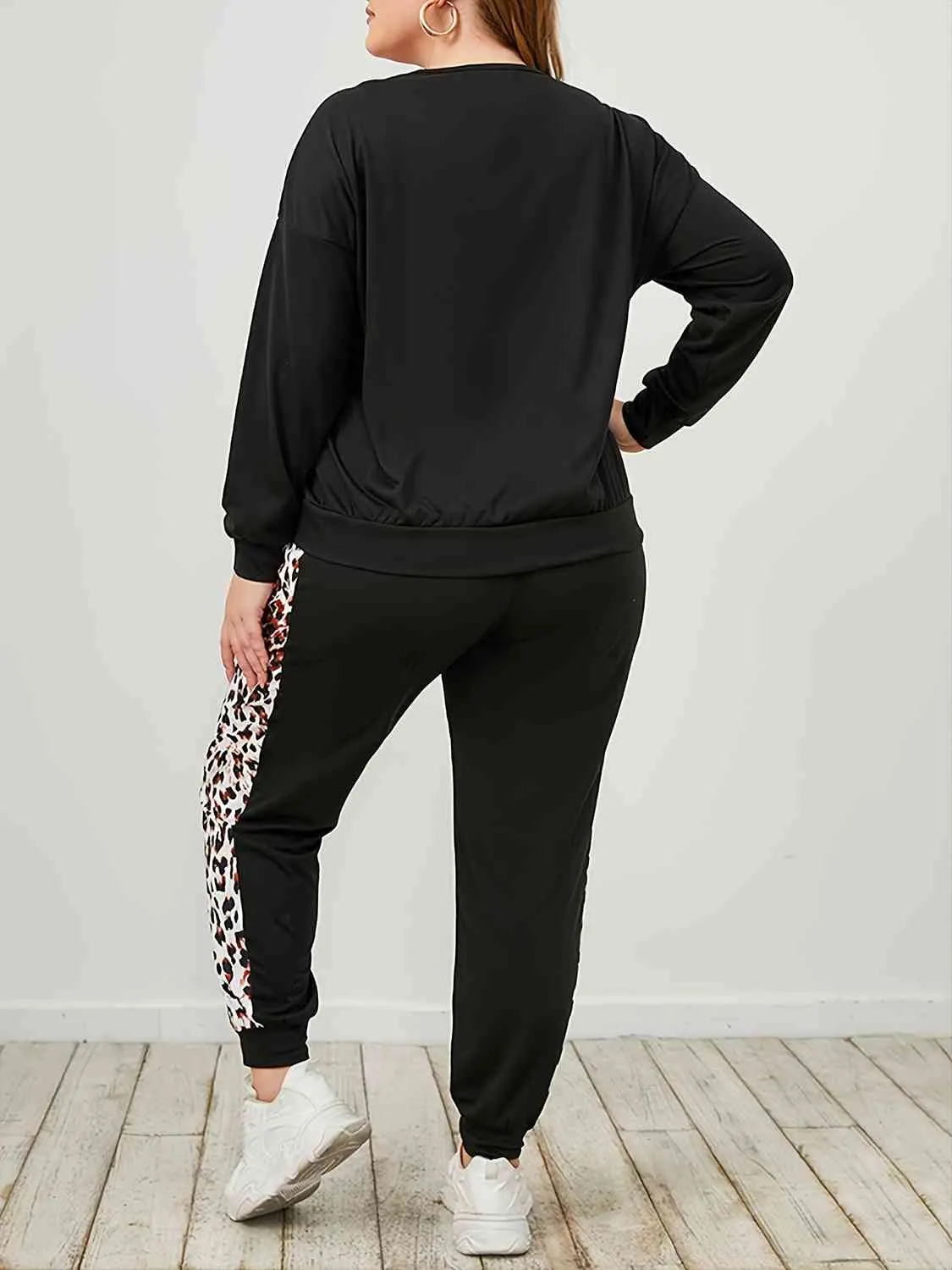 Plus Size KHD Leopard Sweatshirt and Sweatpants Set