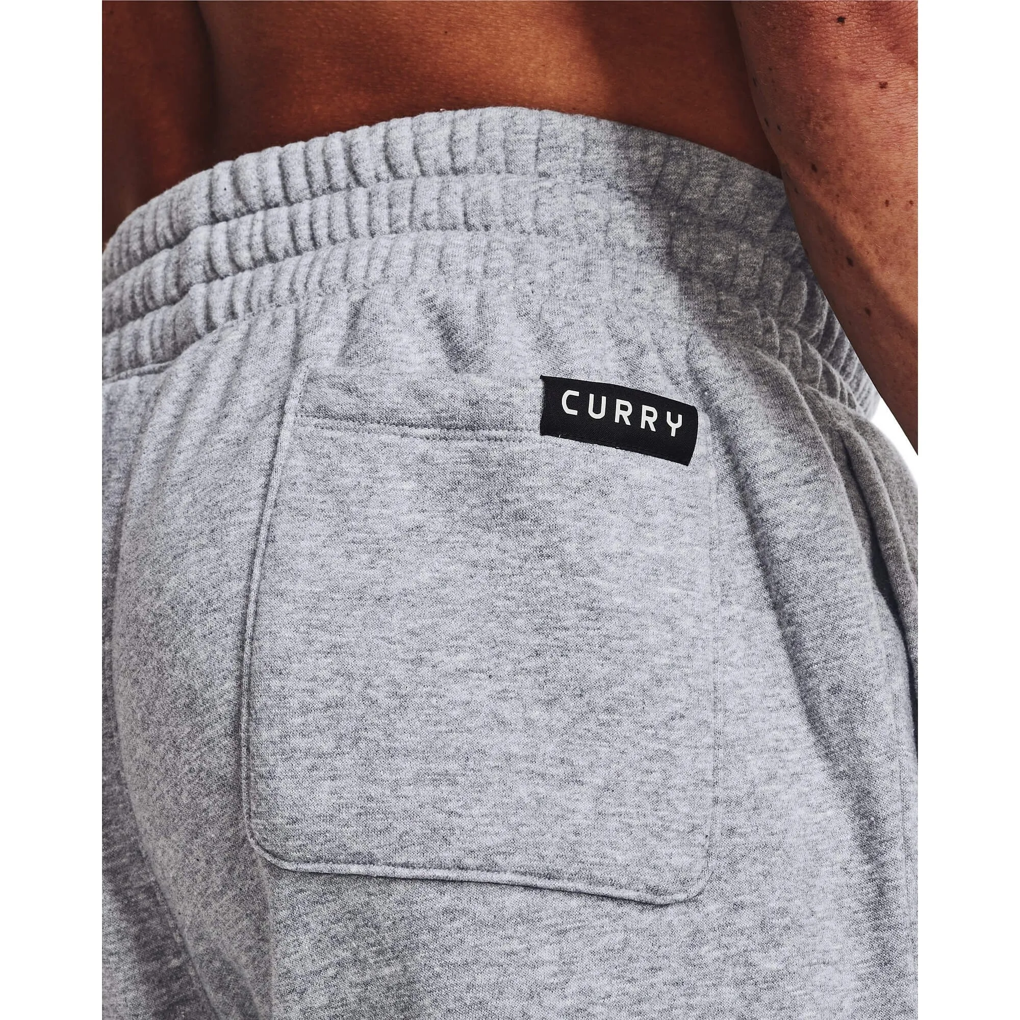 Pánske tepláky Under Armour Curry Fleece Sweatpants šedé