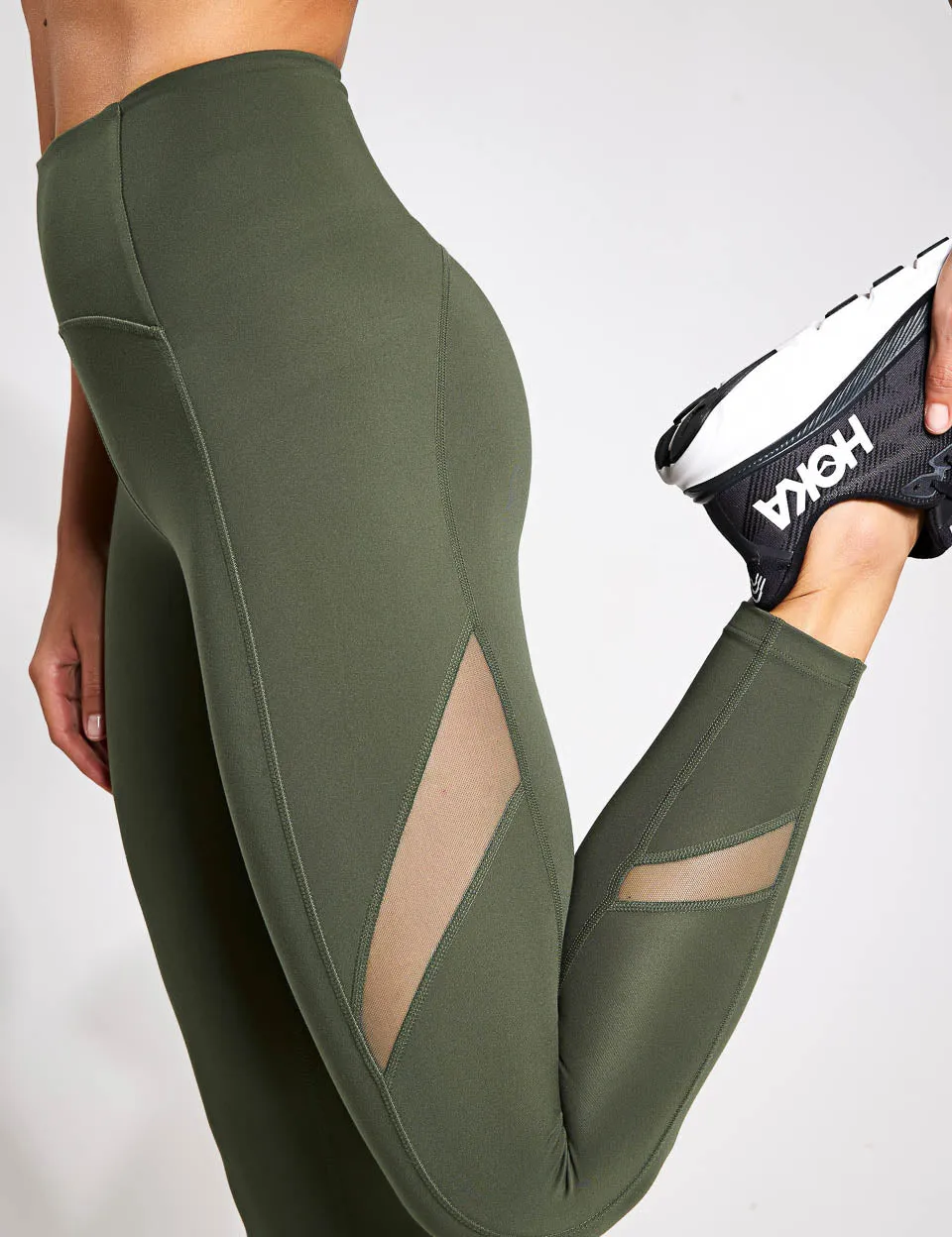 POWERBEYOND Bootcamp Midi Legging - Modern Olive