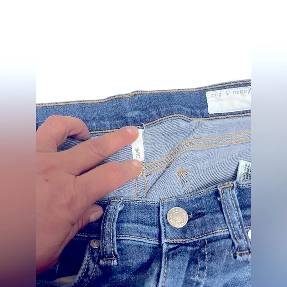❤️Rag &amp; Bone Capri, size 26