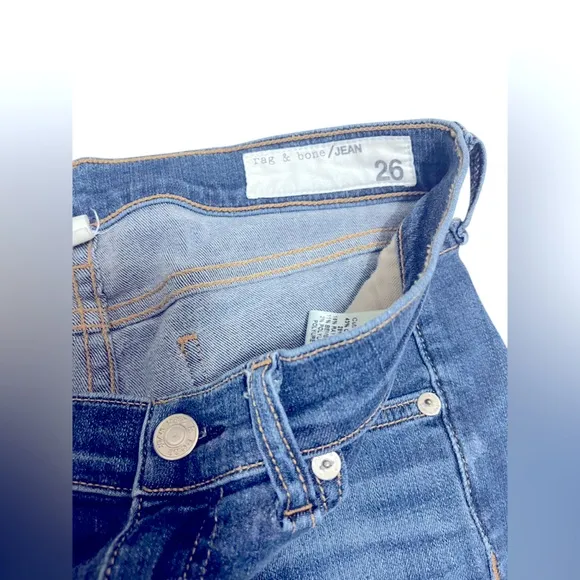 ❤️Rag &amp; Bone Capri, size 26