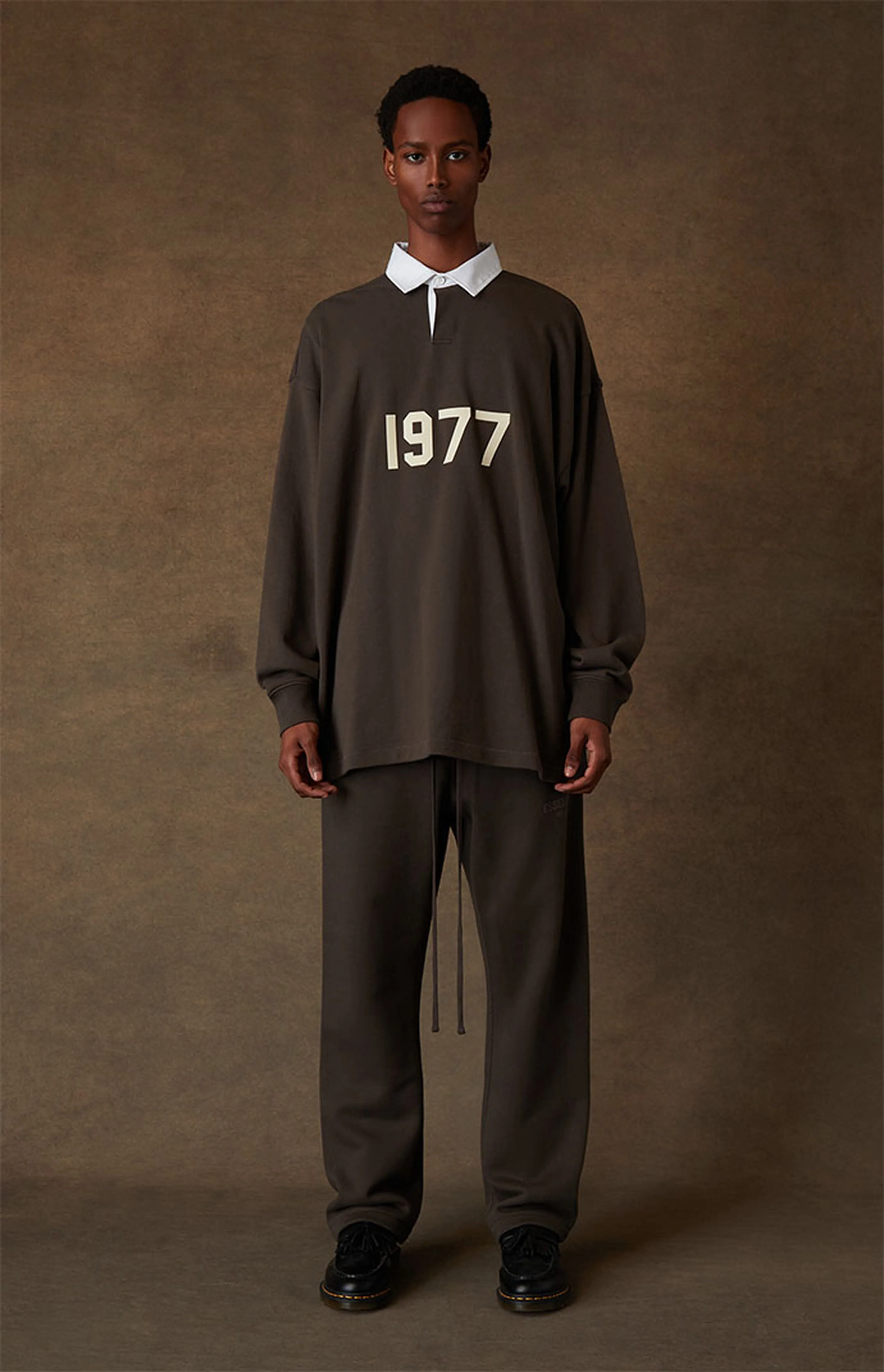 RELAXED SWEATPANT OFF BLACK