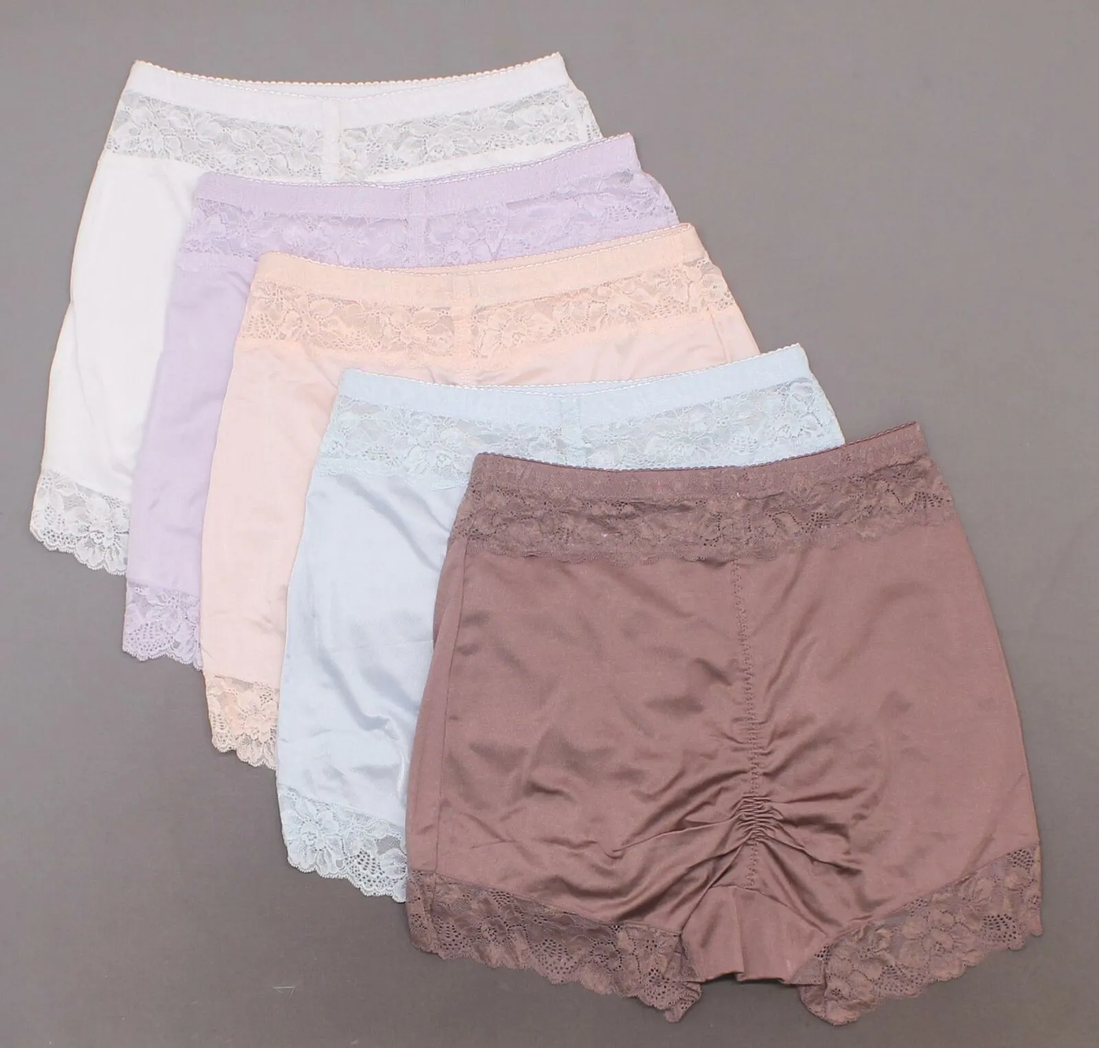 Rhonda Shear Women's Plus Size 5 Pack Pin Up Panties With Lace Trim