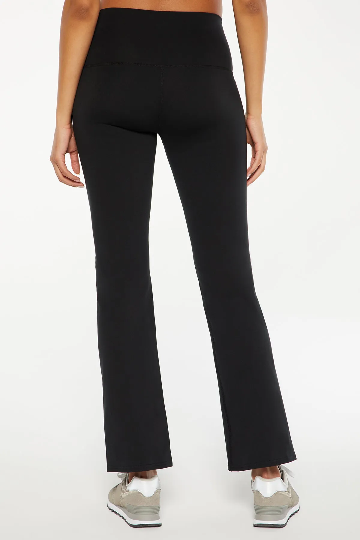 Sleek Slit - 3 Items