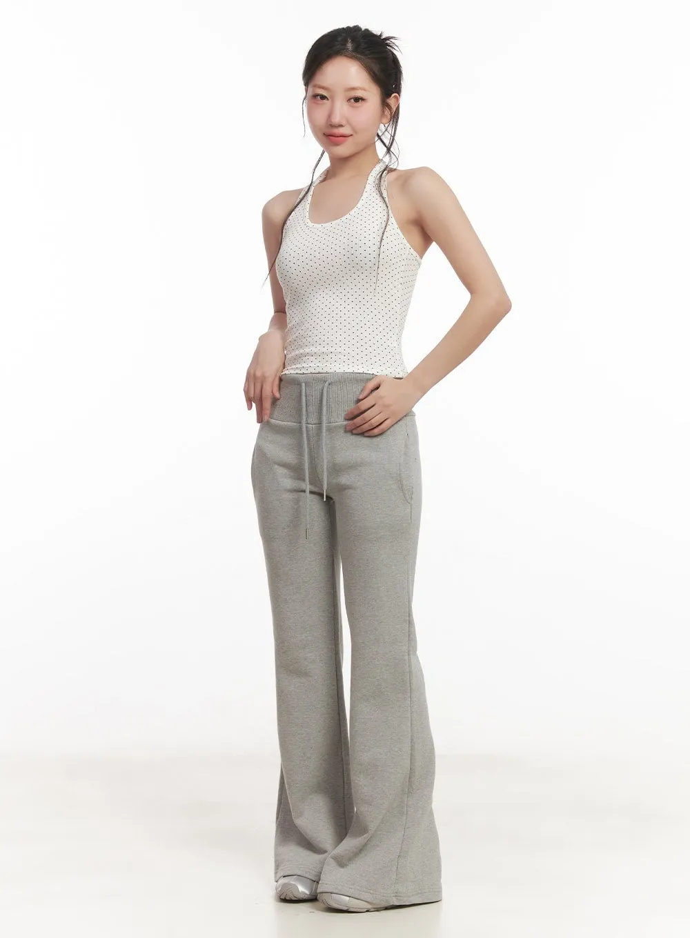 Slim-Fit Flared Sweatpants CA525