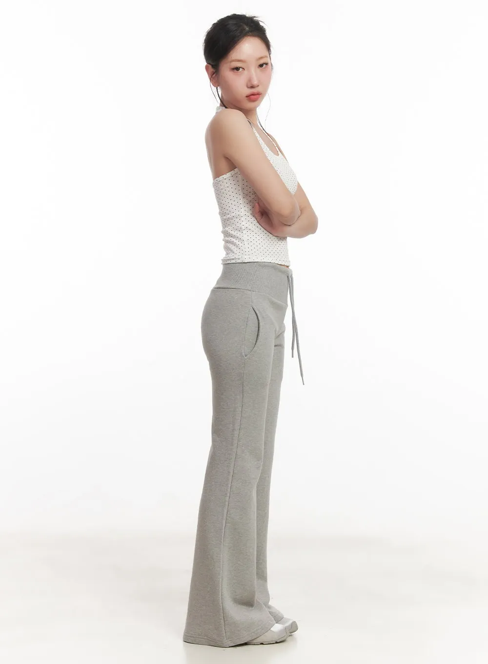 Slim-Fit Flared Sweatpants CA525