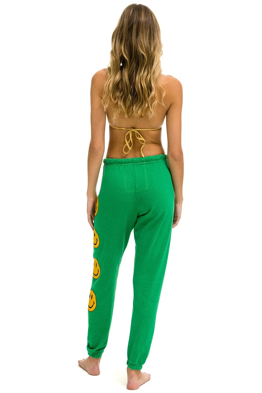 SMILEY 2 LIGHT WEIGHT SWEATPANTS - KELLY GREEN