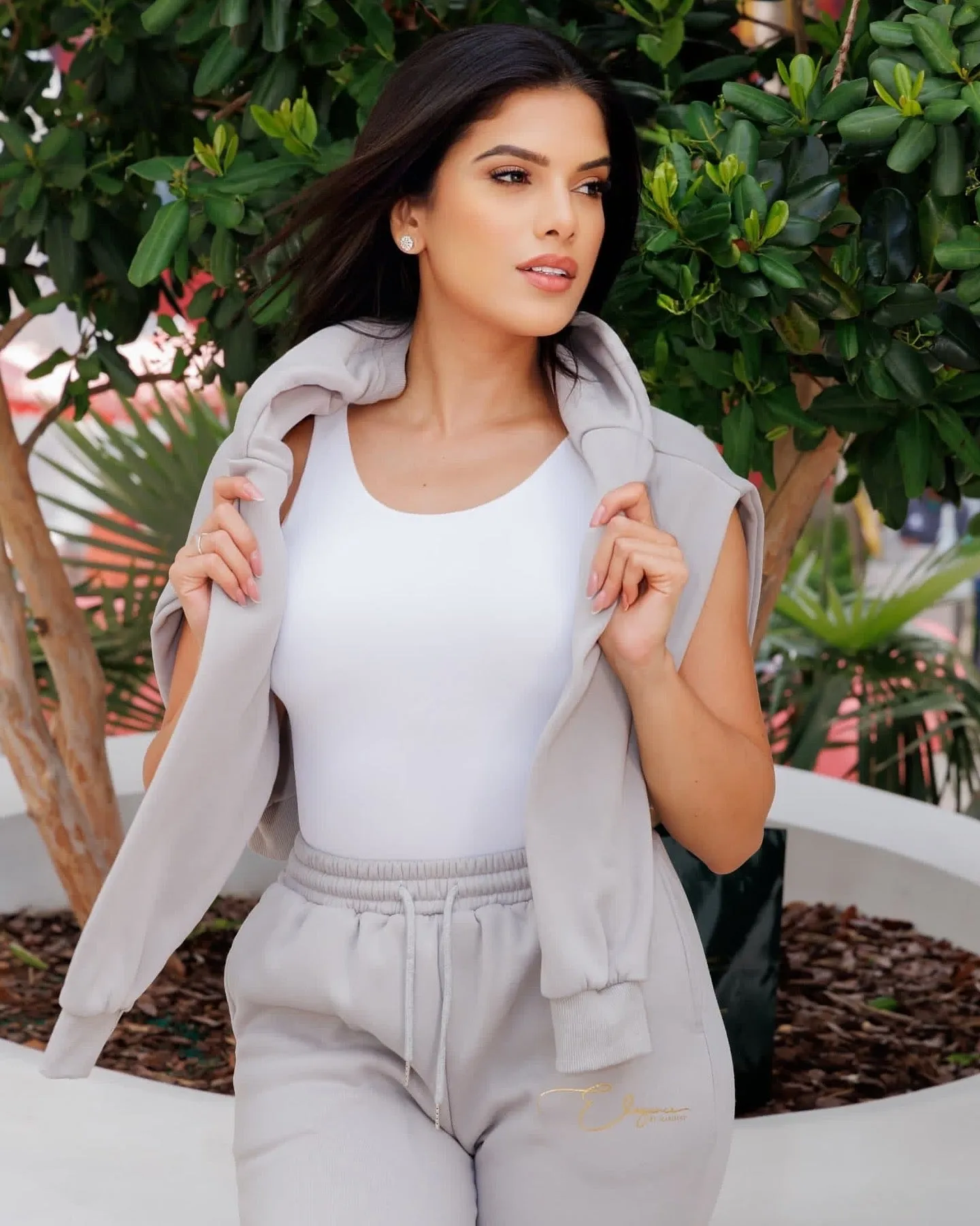 SNUG-SQUAD - Grey 3-Piece Jogger Set | Cozy, Stylish & Effortless