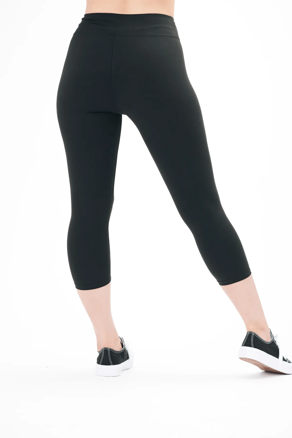 Solid Black Capri with Yoga Band