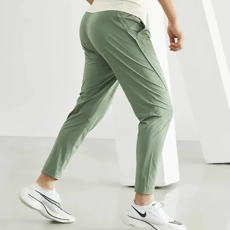 SprintFit Herren FlexFit Sport-Jogginghose mit Schnelltrocknungstechnologie