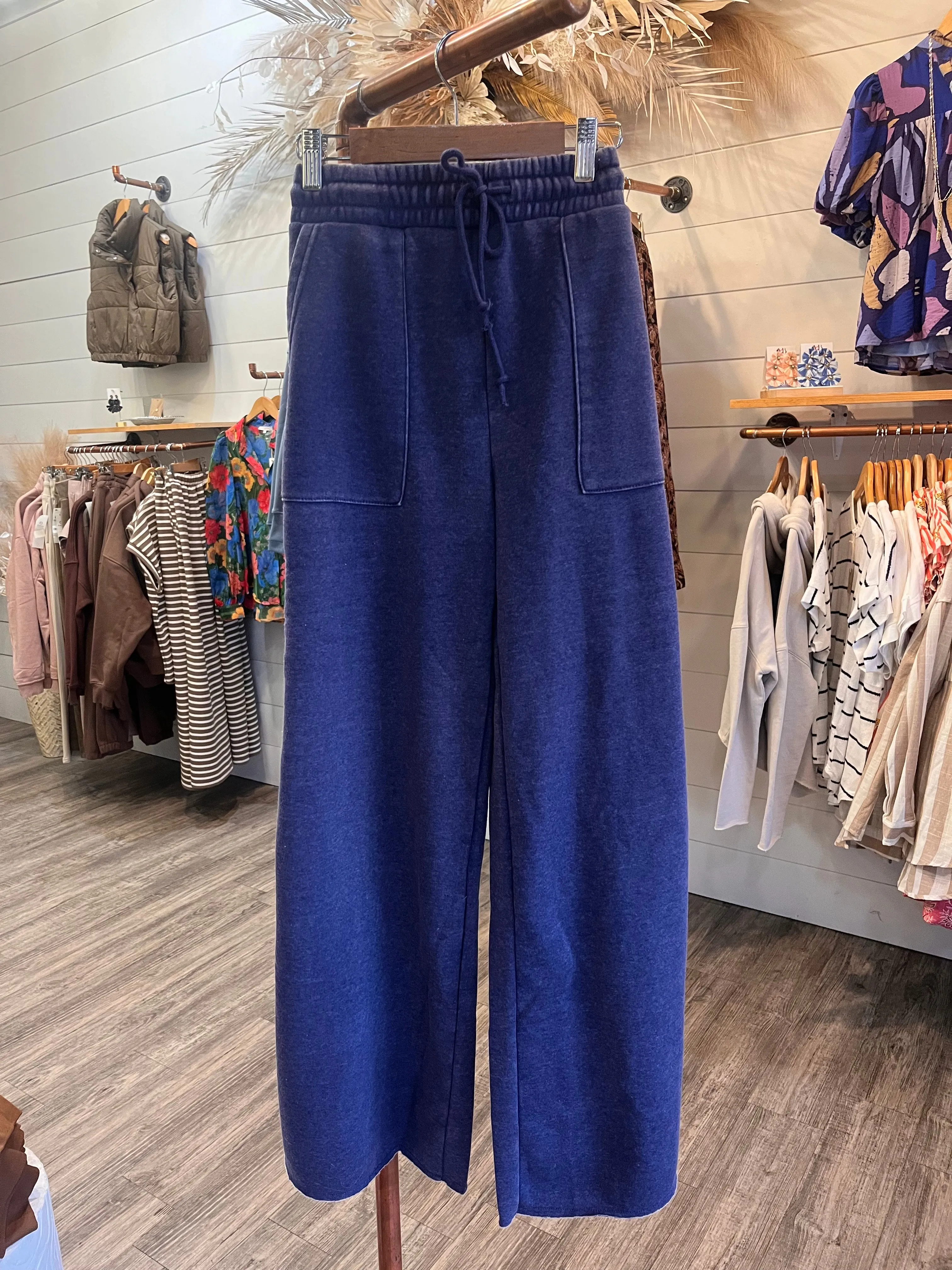 straight leg sweatpants
