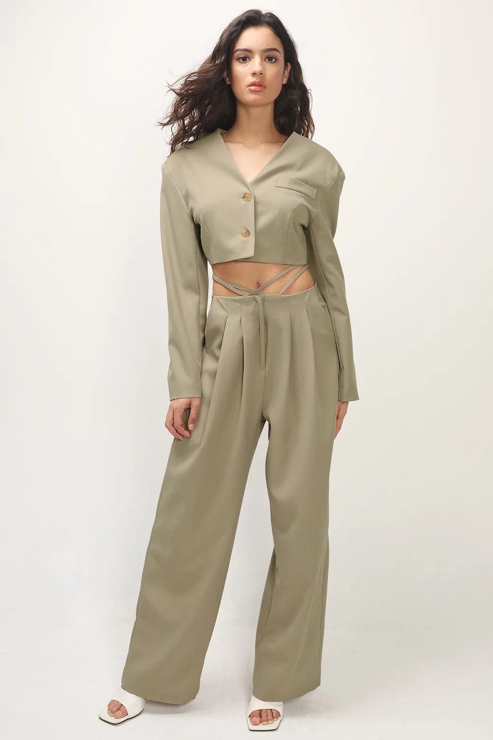 Talia Wide Leg Pintuck Pants