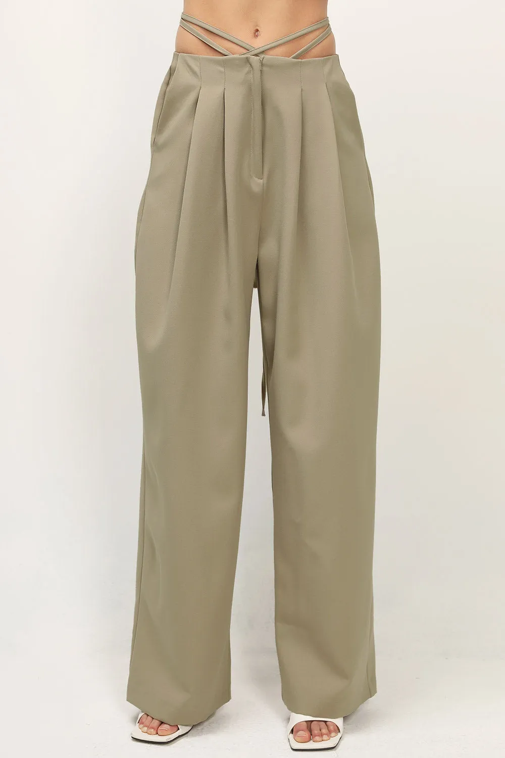 Talia Wide Leg Pintuck Pants