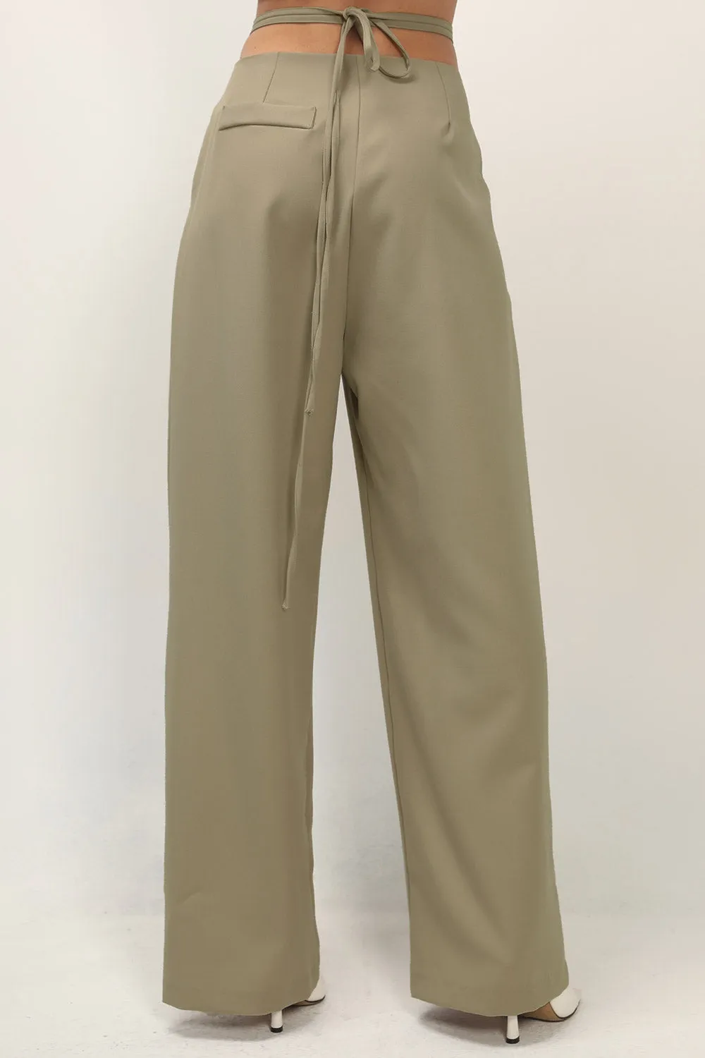 Talia Wide Leg Pintuck Pants