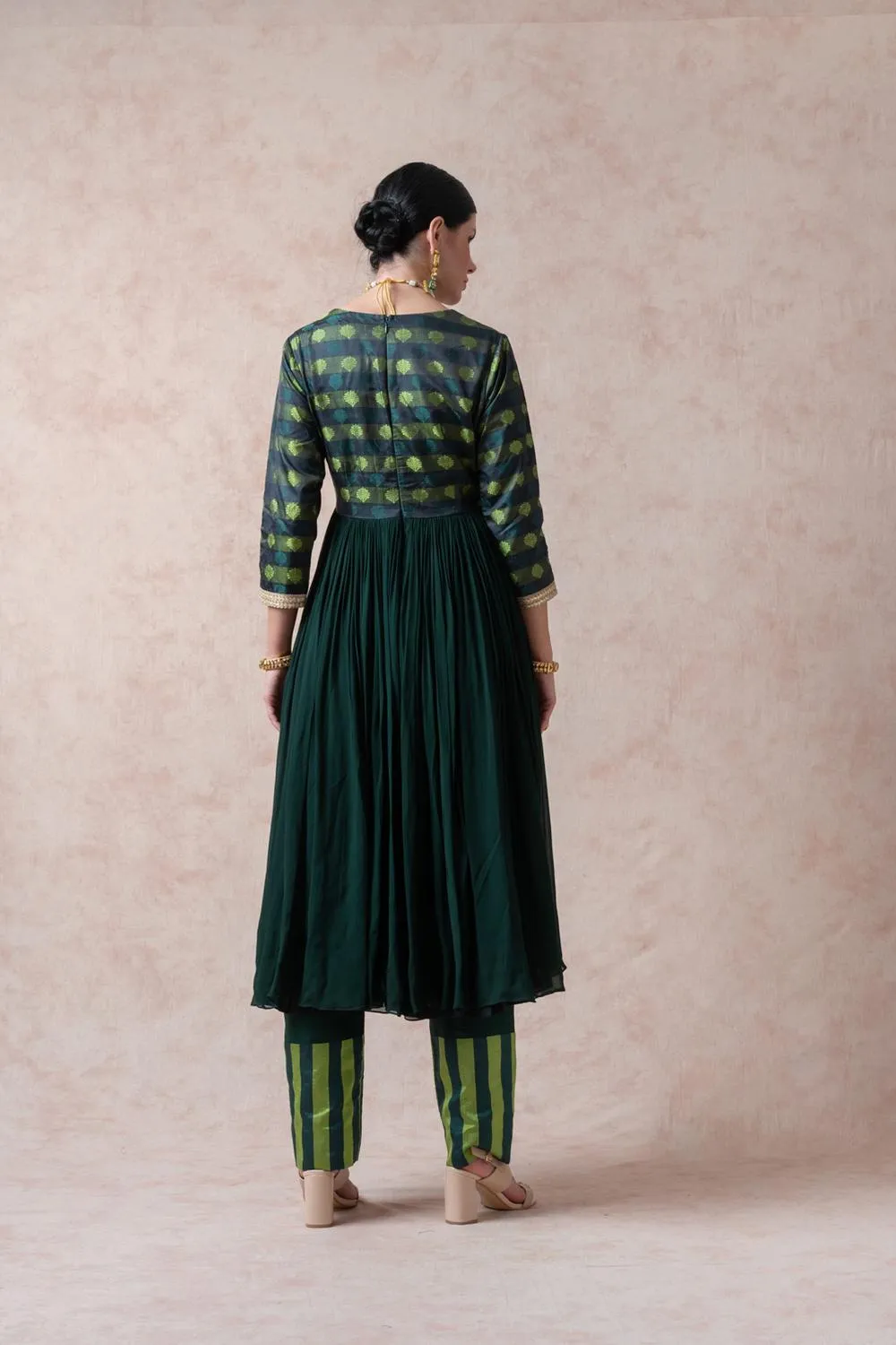 Tanchoi Silk Anarkali With Palazzo, Dupatta