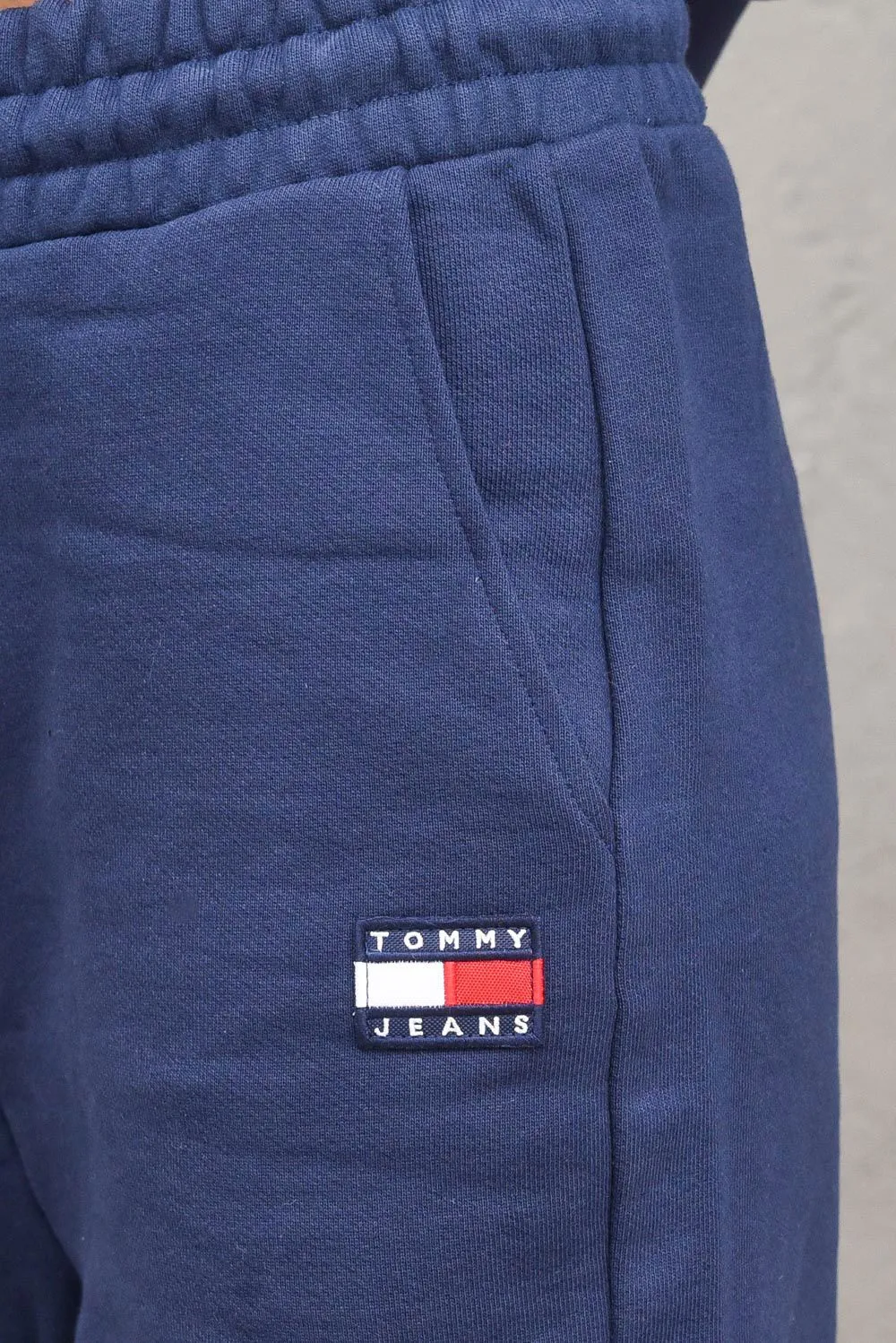 Tjm Relaxed Hrs Badge Sweatpants - Twilight Navy