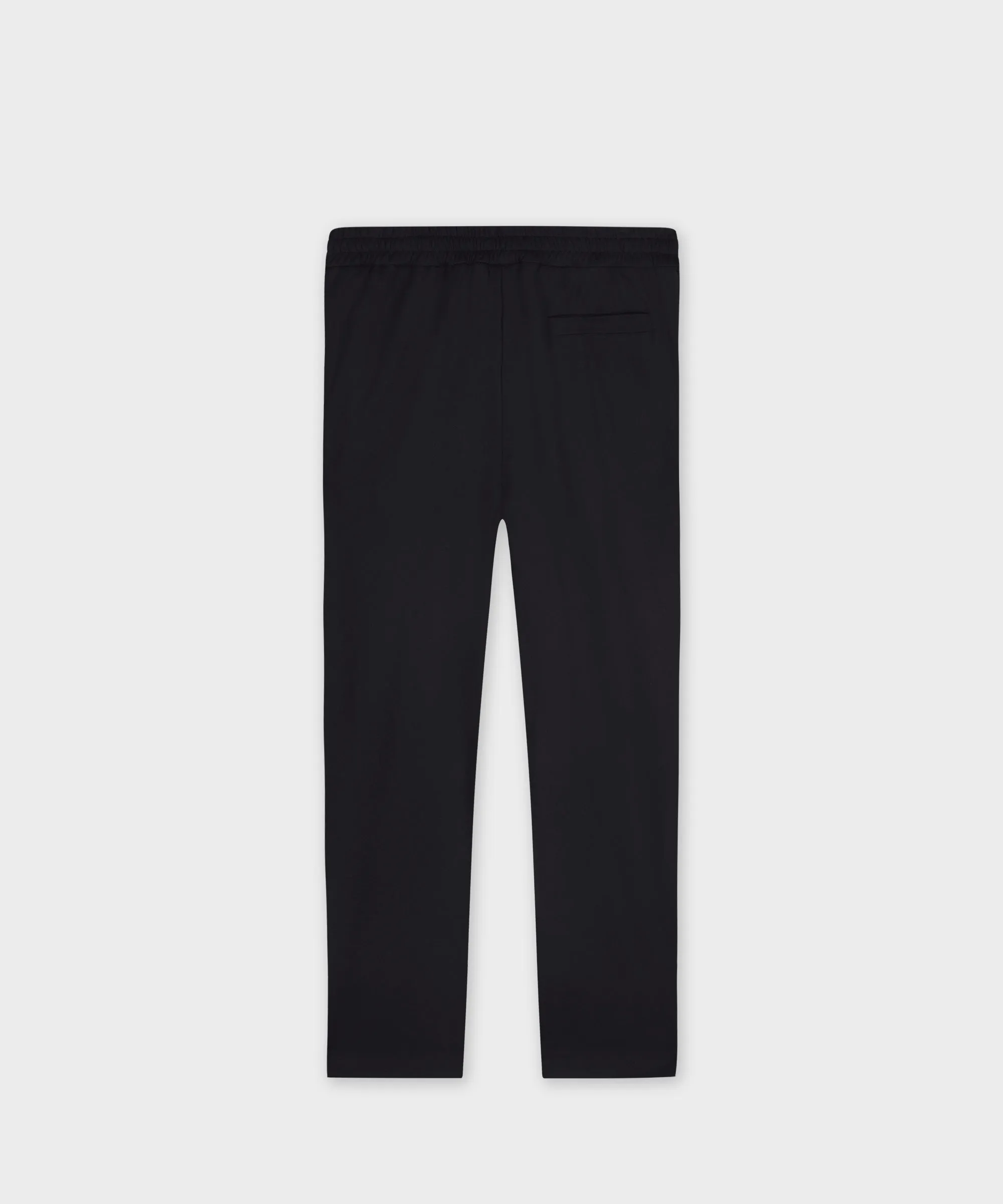 TP 01 Essence Straight Black