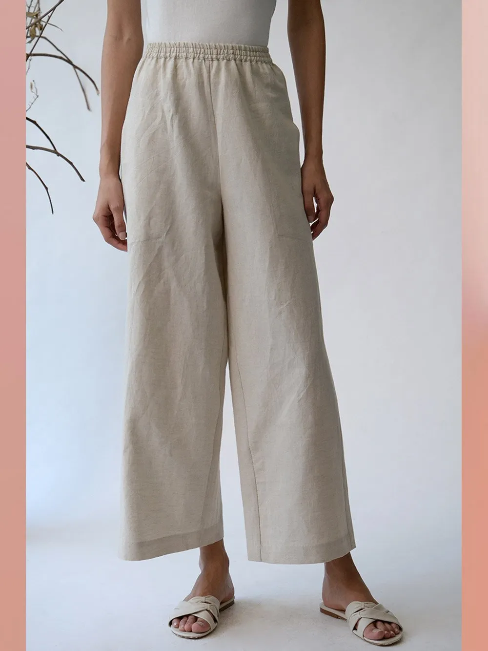 UMBAR by Payal Pratap   I   Palazzo Pants Topansar   I   Our Wide Leg Slightly Cropped Pants Are Elasticated For That Comfortable Fit And Are Cut Away From The Body For That Perfect Summer Day