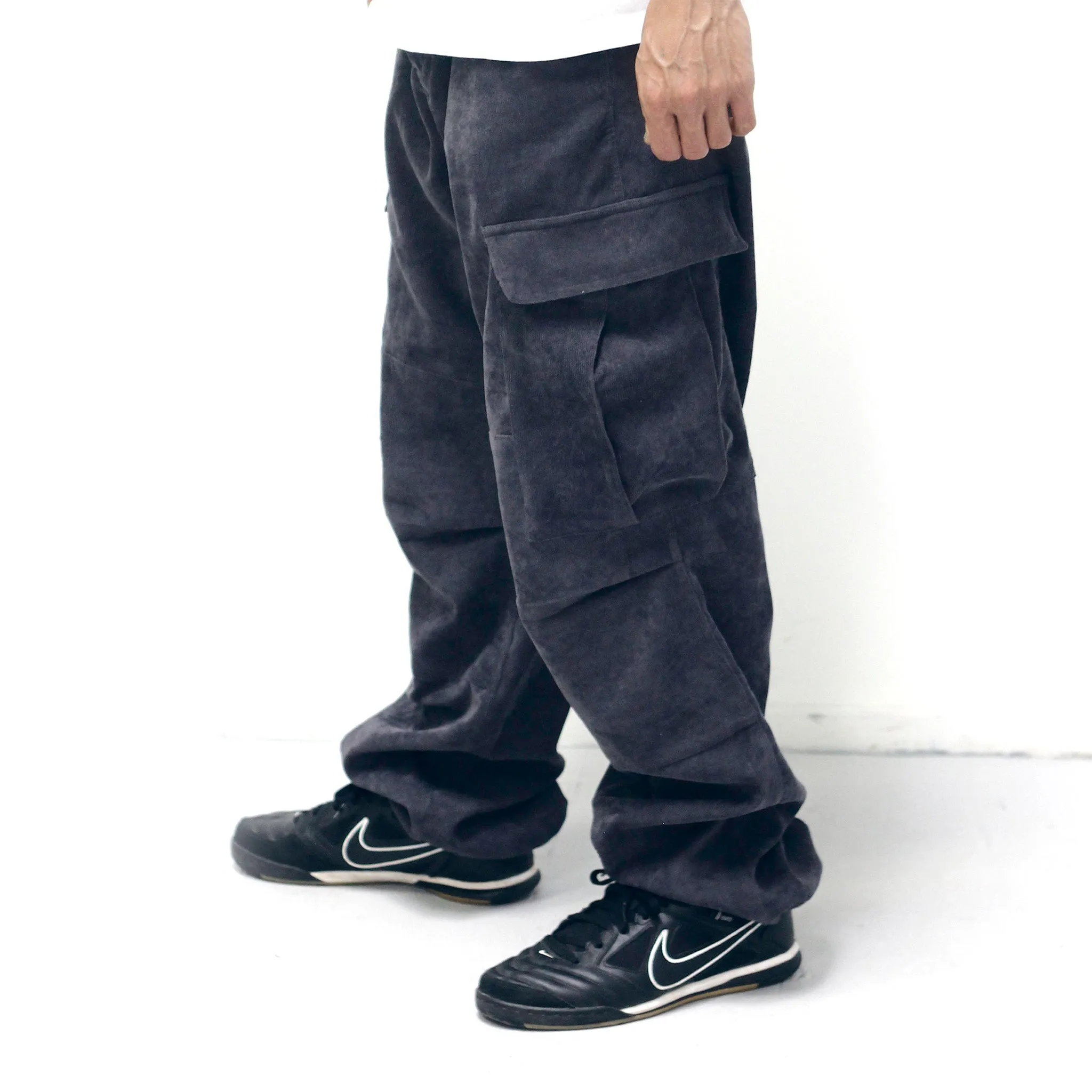 UNLOCK CORDUROY CARGO PANT CHARCOAL