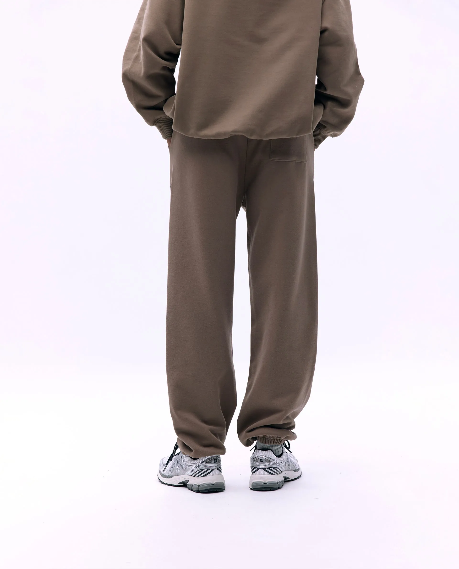 Varsity Sweatpants - Cocoa Brown