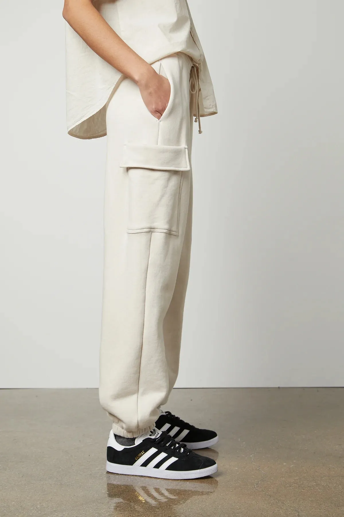 Velvet - Lumi - Autumn Fleece Cargo Pant in Crescent