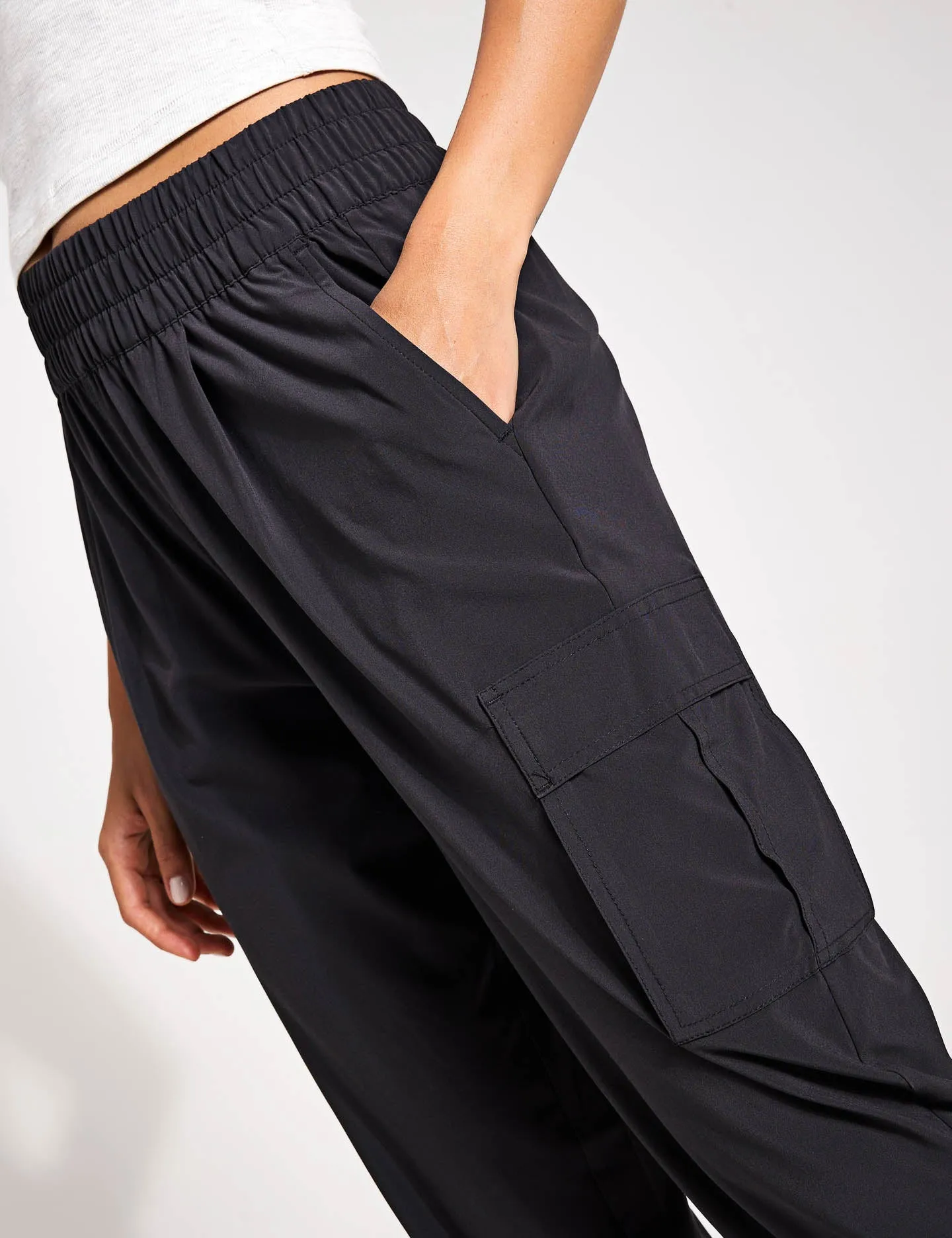 Villa Cargo Jogger - Black