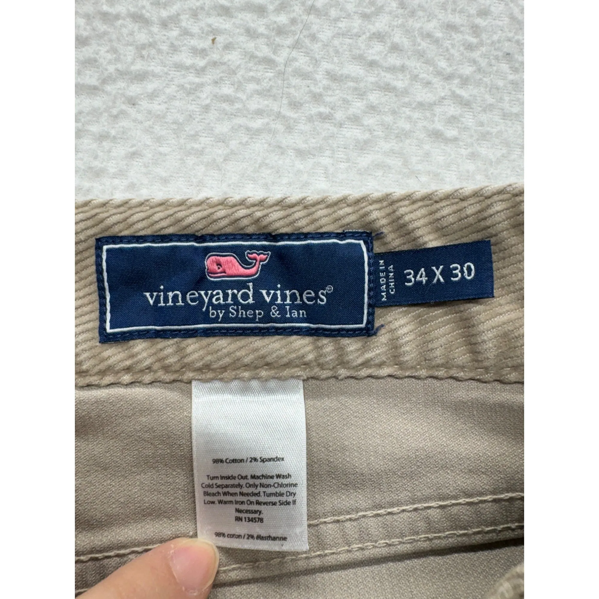 Vineyard Vines Mens 34x30 Khaki Corduroy Pants #7494