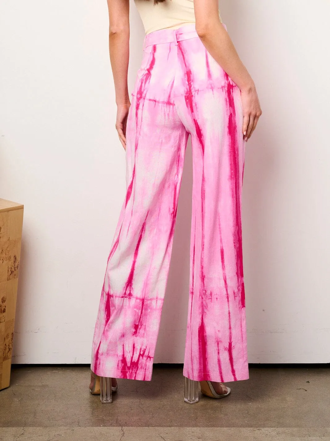 WOMEN'S BUTTON CLOSURE BELTED TIE DYE WIDE LEG PANTS