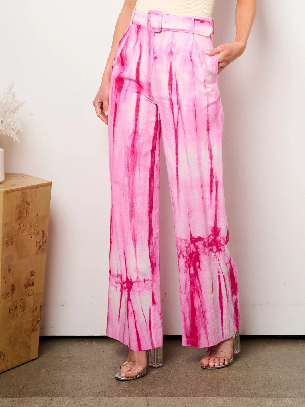 WOMEN'S BUTTON CLOSURE BELTED TIE DYE WIDE LEG PANTS