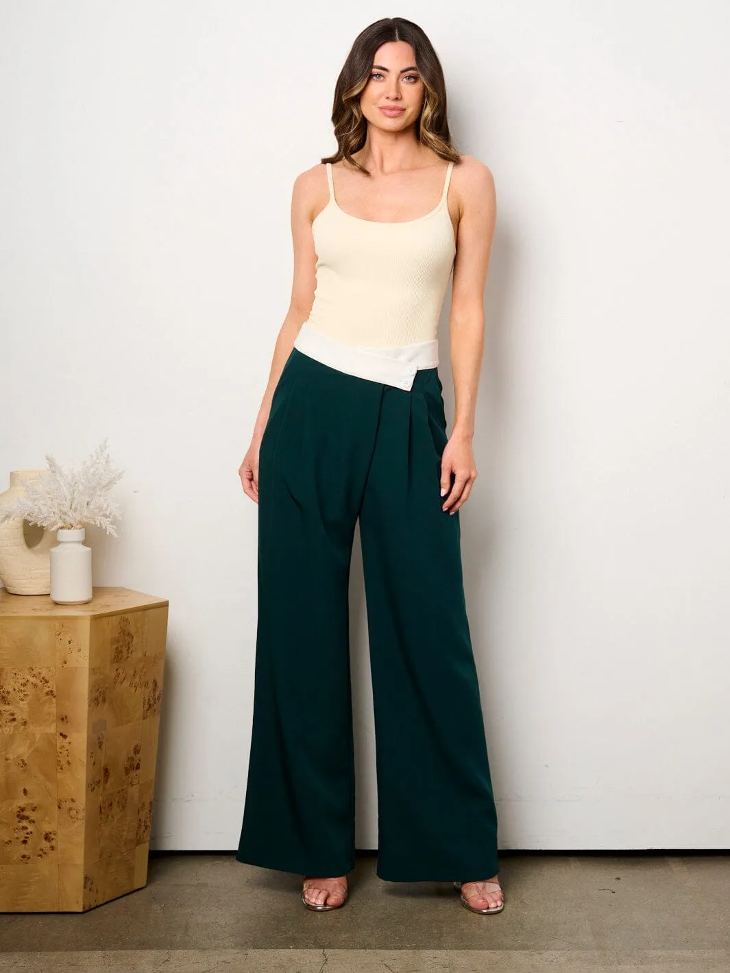 WOMEN'S BUTTON CLOSURE PLEATED WIDE LEG PALAZZO PANTS